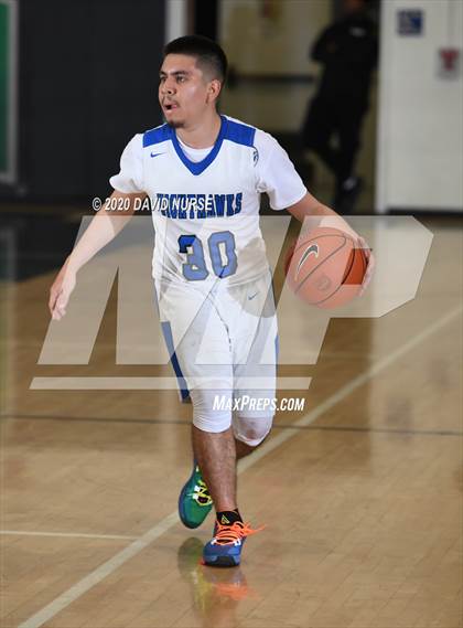 Thumbnail 3 in Maywood Academy vs. Sun Valley Magnet (CIF LACS D4 Final) photogallery.