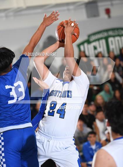 Thumbnail 3 in Maywood Academy vs. Sun Valley Magnet (CIF LACS D4 Final) photogallery.