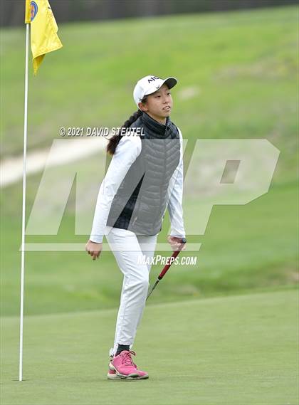 Thumbnail 3 in CIF State Girls Golf Championship photogallery.
