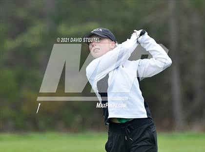 Thumbnail 3 in CIF State Girls Golf Championship photogallery.