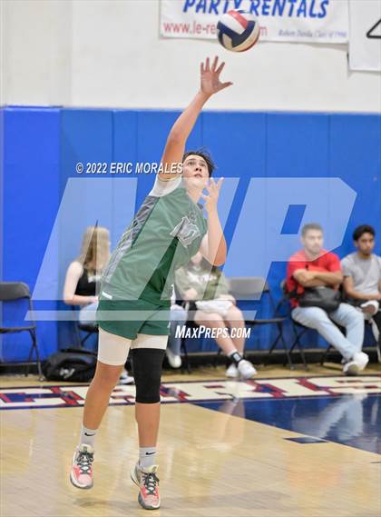 Thumbnail 2 in Helix vs Mt. Carmel (West Coast Challenge) photogallery.