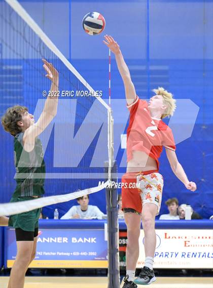 Thumbnail 3 in Helix vs Mt. Carmel (West Coast Challenge) photogallery.