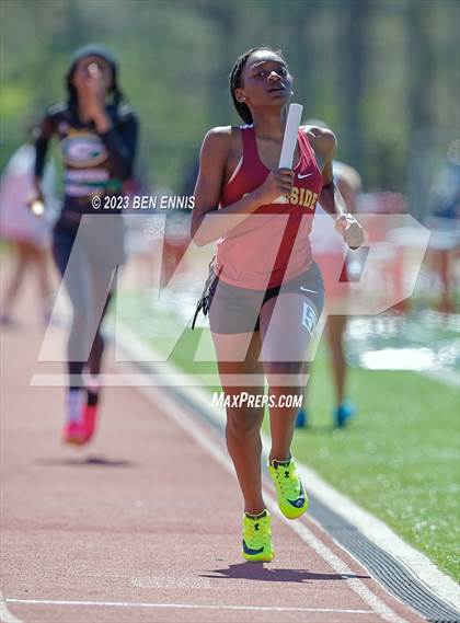 Thumbnail 1 in James Rollerson Memorial Relays (Relays) photogallery.