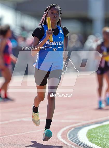 Thumbnail 3 in James Rollerson Memorial Relays (Relays) photogallery.
