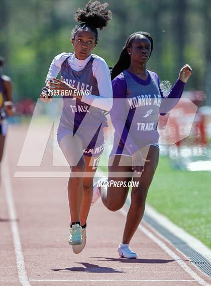 Thumbnail 2 in James Rollerson Memorial Relays (Relays) photogallery.