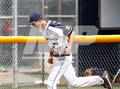 Thumbnail 3 in Lincoln @ Oak Ridge (CIF SJS D1 Playoffs) photogallery.