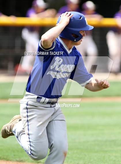 Thumbnail 2 in Valley Center vs Kapaun Mt Carmel (KSHSAA 5A Regional Playoff) photogallery.