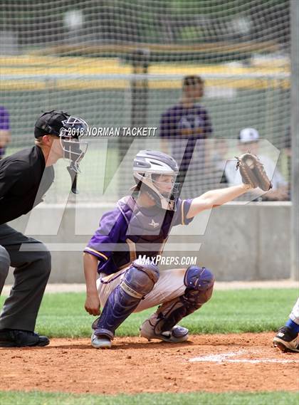 Thumbnail 2 in Valley Center vs Kapaun Mt Carmel (KSHSAA 5A Regional Playoff) photogallery.