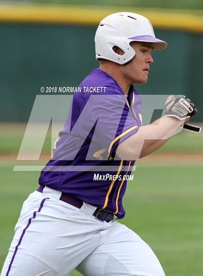 Thumbnail 2 in Valley Center vs Kapaun Mt Carmel (KSHSAA 5A Regional Playoff) photogallery.