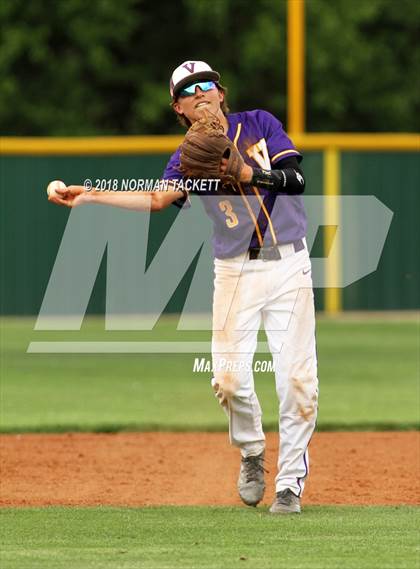 Thumbnail 2 in Valley Center vs Kapaun Mt Carmel (KSHSAA 5A Regional Playoff) photogallery.