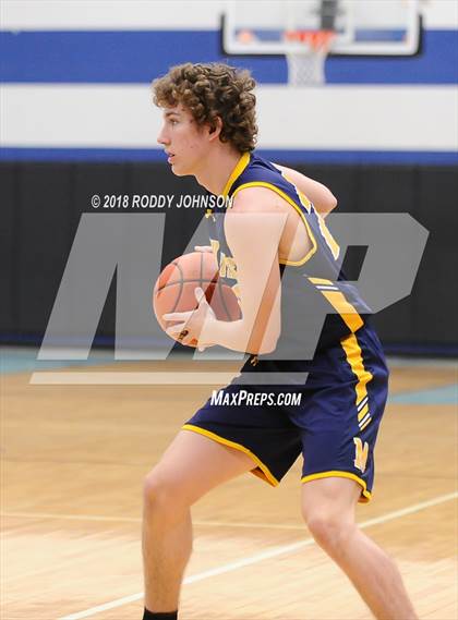 Thumbnail 2 in Lamar Houston vs. McKinney (McDonald's Texas Invitational) photogallery.