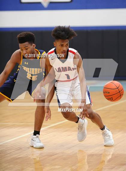Thumbnail 1 in Lamar Houston vs. McKinney (McDonald's Texas Invitational) photogallery.