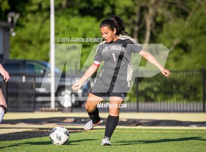 Thumbnail 1 in Benton vs Hot Springs photogallery.