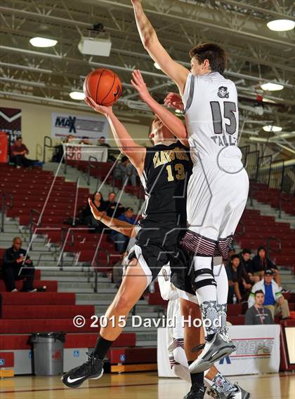 Thumbnail 3 in Laguna Hills @ Rancho Mirage (MaxPreps Holiday Classic) photogallery.