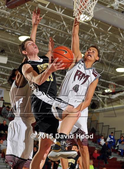 Thumbnail 3 in Laguna Hills @ Rancho Mirage (MaxPreps Holiday Classic) photogallery.