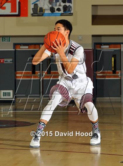 Thumbnail 1 in Laguna Hills @ Rancho Mirage (MaxPreps Holiday Classic) photogallery.