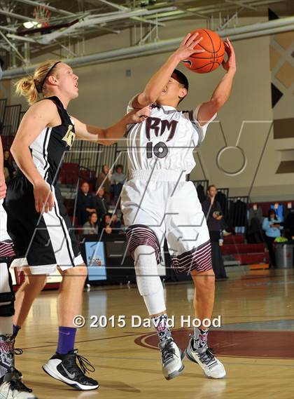 Thumbnail 3 in Laguna Hills @ Rancho Mirage (MaxPreps Holiday Classic) photogallery.