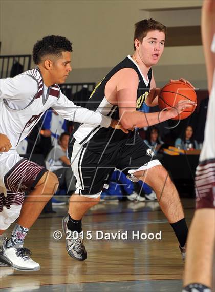 Thumbnail 3 in Laguna Hills @ Rancho Mirage (MaxPreps Holiday Classic) photogallery.