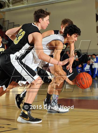 Thumbnail 3 in Laguna Hills @ Rancho Mirage (MaxPreps Holiday Classic) photogallery.