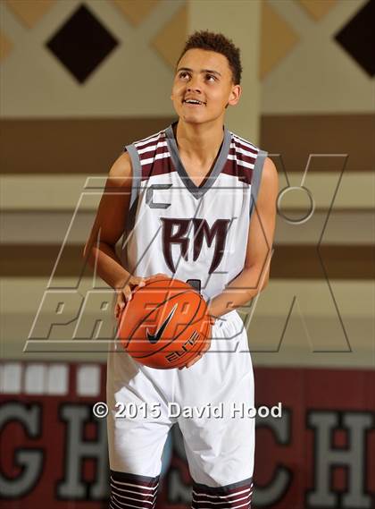 Thumbnail 2 in Laguna Hills @ Rancho Mirage (MaxPreps Holiday Classic) photogallery.