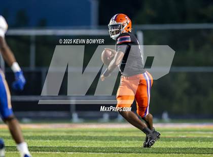 Thumbnail 2 in Lincoln @ Olentangy Orange photogallery.