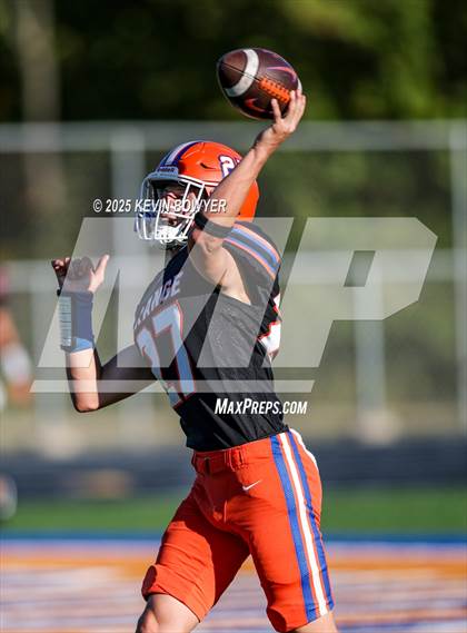 Thumbnail 2 in Lincoln @ Olentangy Orange photogallery.
