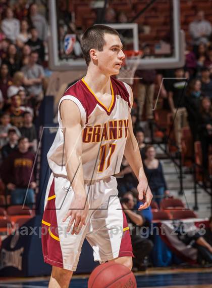 Thumbnail 2 in Granby Memorial vs. Weaver (CIAC Class S Final) photogallery.
