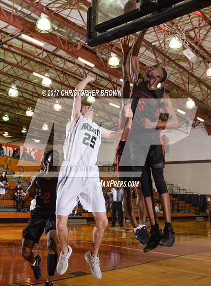 Thumbnail 1 in Fort Bend Austin vs Clear Falls (McDonald's Texas Invitational) photogallery.