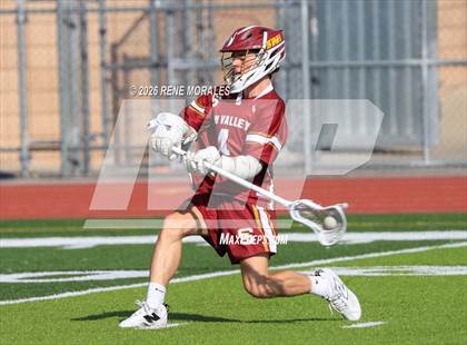 Thumbnail 3 in Simi Valley vs Glendale photogallery.