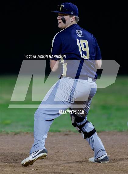 Thumbnail 3 in Perrin-Whitt @ Saint Jo photogallery.