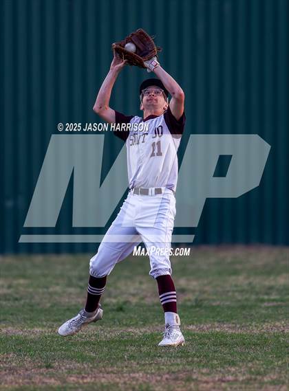 Thumbnail 3 in Perrin-Whitt @ Saint Jo photogallery.