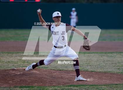 Thumbnail 3 in Perrin-Whitt @ Saint Jo photogallery.