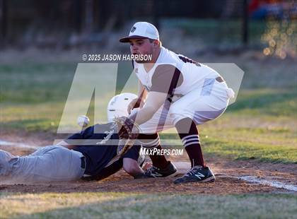 Thumbnail 2 in Perrin-Whitt @ Saint Jo photogallery.