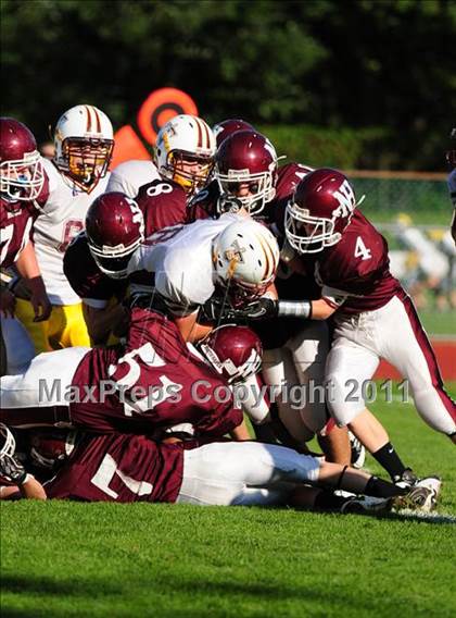 Thumbnail 3 in Sheehan @ North Haven photogallery.