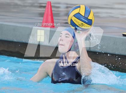 Thumbnail 3 in La Costa Canyon vs. Ramona (San Diego Open) photogallery.