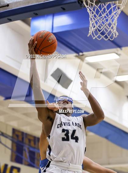 Thumbnail 2 in Clovis North vs. Clovis East photogallery.