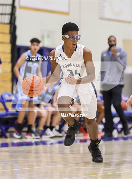 Thumbnail 2 in Clovis North vs. Clovis East photogallery.