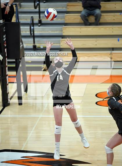 Thumbnail 3 in JV: Cuba/Spoon River Valley @ Illini Bluffs photogallery.
