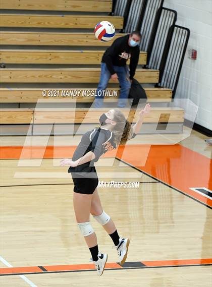 Thumbnail 1 in JV: Cuba/Spoon River Valley @ Illini Bluffs photogallery.