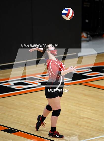 Thumbnail 1 in JV: Cuba/Spoon River Valley @ Illini Bluffs photogallery.