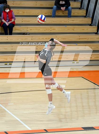 Thumbnail 2 in JV: Cuba/Spoon River Valley @ Illini Bluffs photogallery.