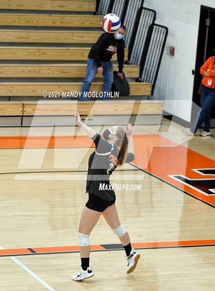 Thumbnail 3 in JV: Cuba/Spoon River Valley @ Illini Bluffs photogallery.