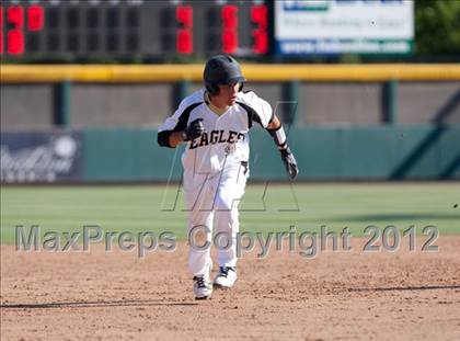 Thumbnail 2 in Enochs vs. Lodi (CIF SJS D1 Playoffs) photogallery.