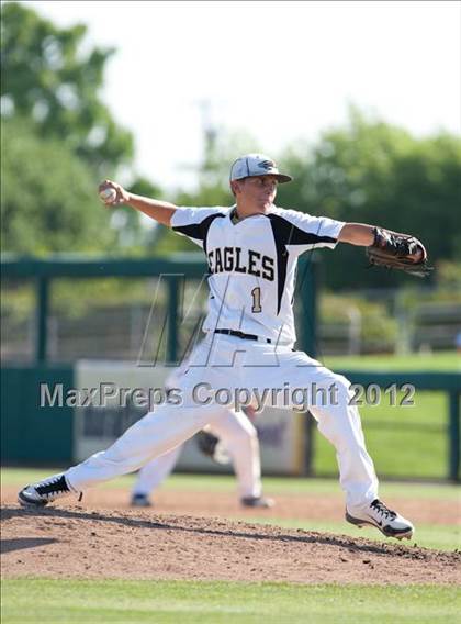 Thumbnail 3 in Enochs vs. Lodi (CIF SJS D1 Playoffs) photogallery.