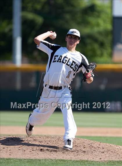 Thumbnail 3 in Enochs vs. Lodi (CIF SJS D1 Playoffs) photogallery.