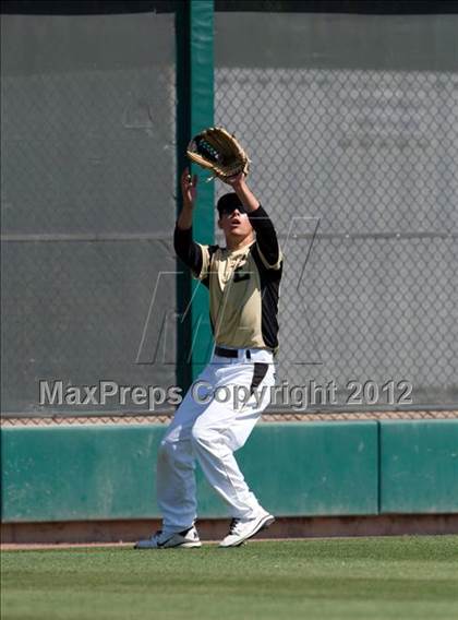 Thumbnail 2 in Enochs vs. Lodi (CIF SJS D1 Playoffs) photogallery.