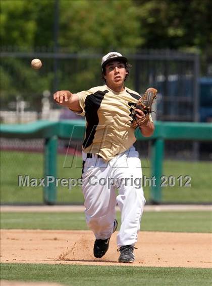 Thumbnail 2 in Enochs vs. Lodi (CIF SJS D1 Playoffs) photogallery.