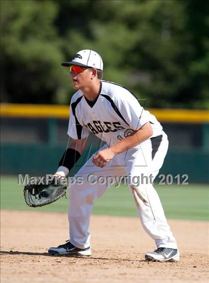 Thumbnail 3 in Enochs vs. Lodi (CIF SJS D1 Playoffs) photogallery.