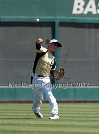 Thumbnail 2 in Enochs vs. Lodi (CIF SJS D1 Playoffs) photogallery.