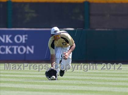 Thumbnail 1 in Enochs vs. Lodi (CIF SJS D1 Playoffs) photogallery.